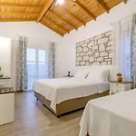 Hotel Fora Bella 2*