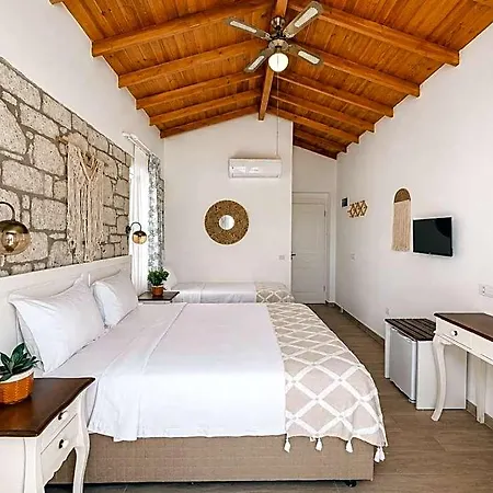 Hotel Fora Bella
